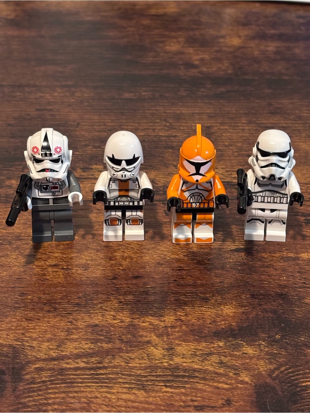 LEGO Star Wars Clone Troopers + Storm Troopers + Orange Clone Trooper Rare (4)